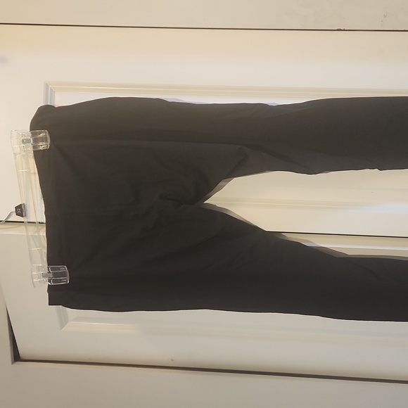 Colorado Avalanche Leggings - Picture 3 of 3